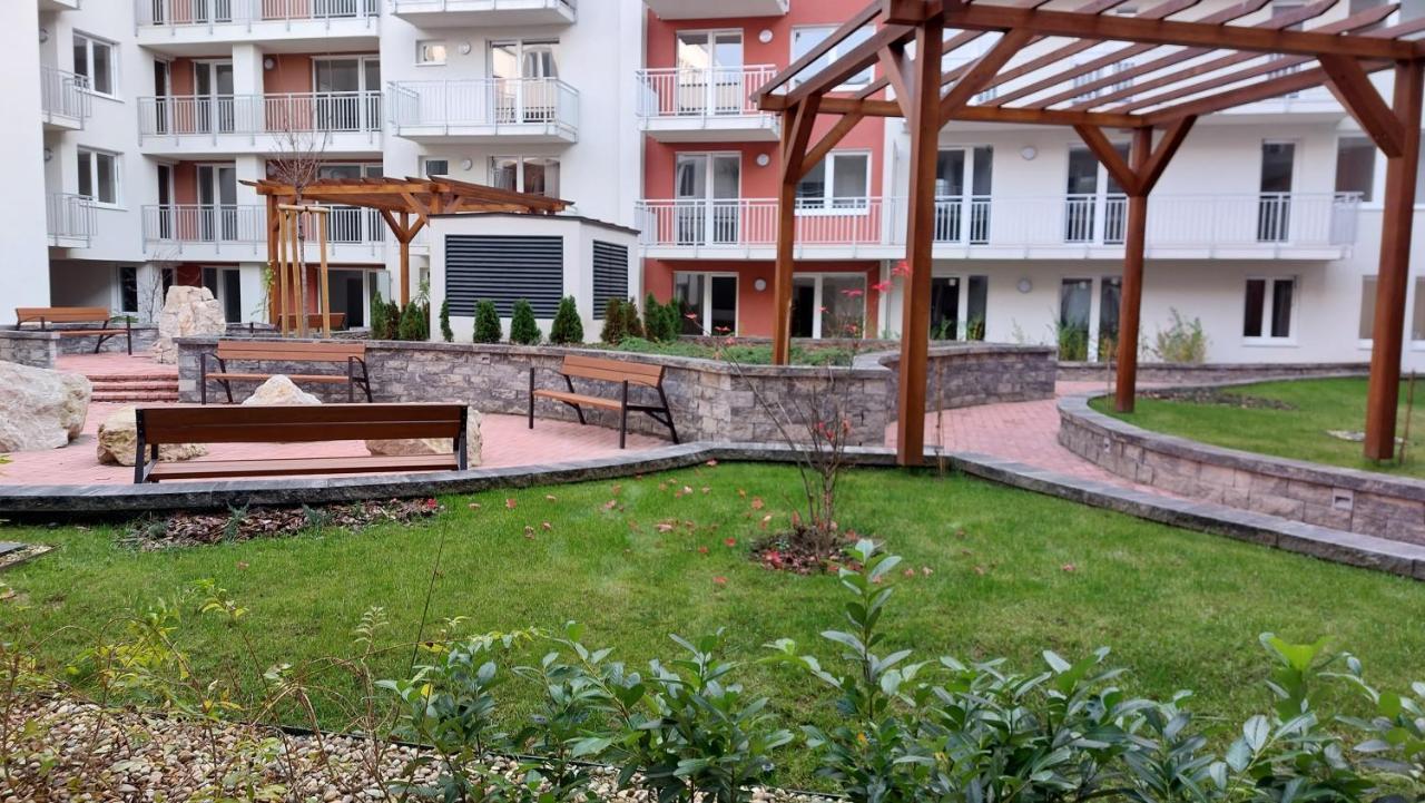 N&Z Apartman Close To The Downtown Apartman Budapest Kültér fotó